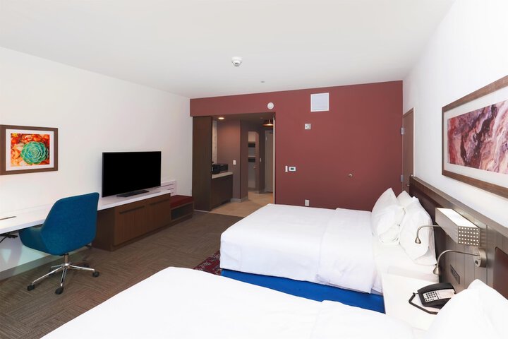 Room 19 of 58