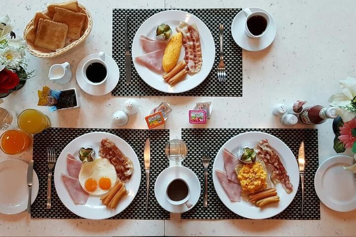 Breakfast/Coffee Service 43 of 58