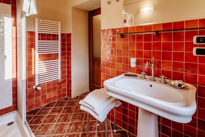 Bathroom Interior Photo