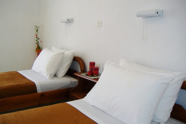 Room 2 of 23
