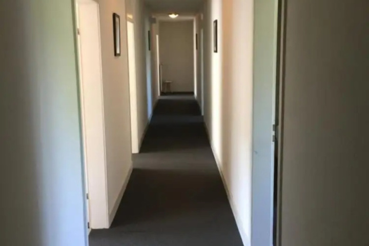 Room 15 of 22