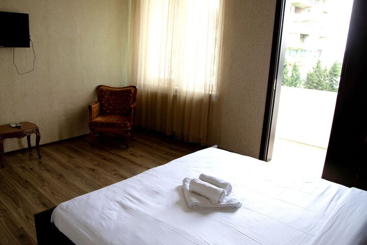Room 20 of 42