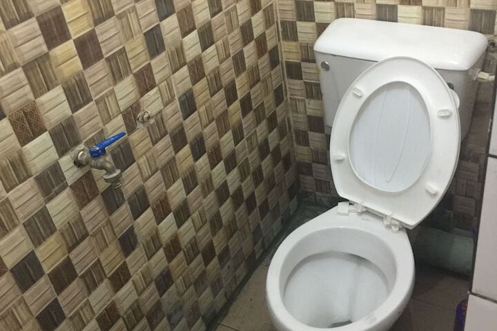 Room 14 of 15