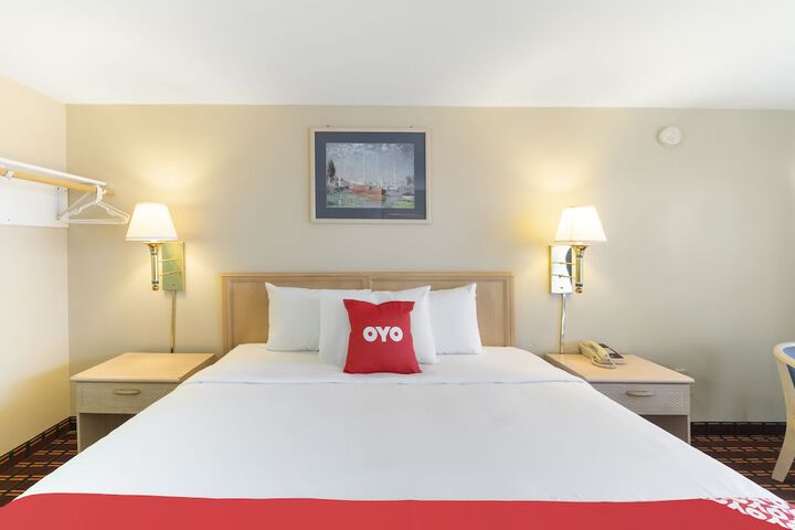 2 Double Beds (8 of 16)