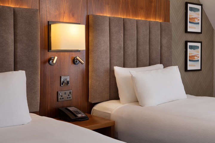 Room 14 of 52