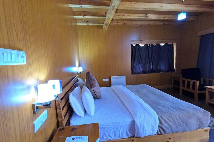 Room 15 of 72