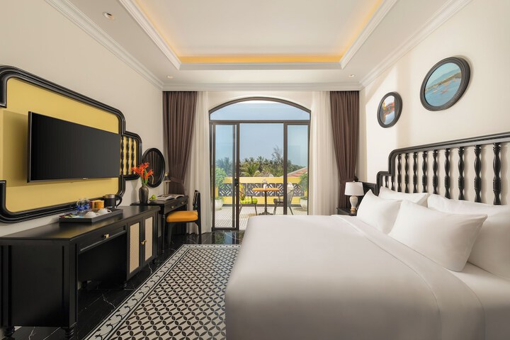 Room 21 of 107