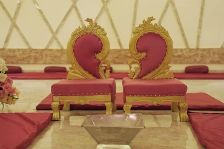 Ballroom/Hall 38 of 39