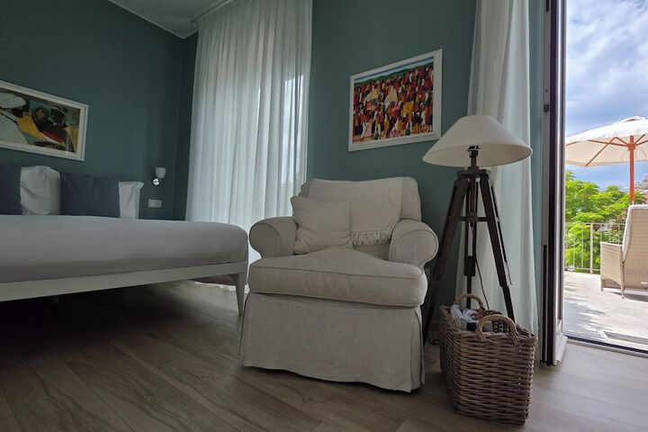 Room 26 of 58