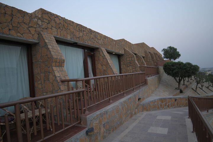 Hotel 88 of 98
