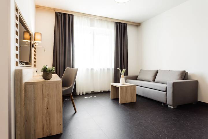 Room 54 of 104