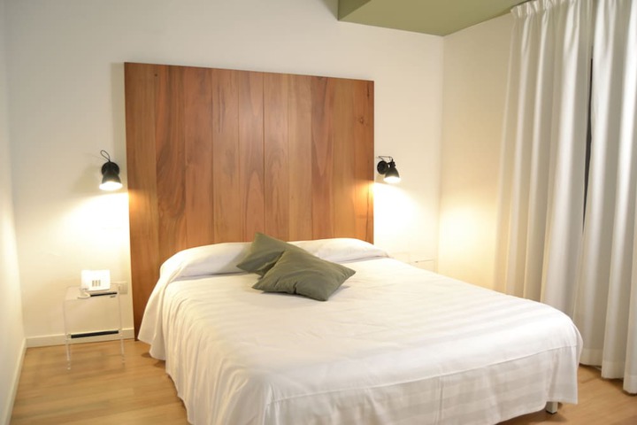 Room 34 of 93