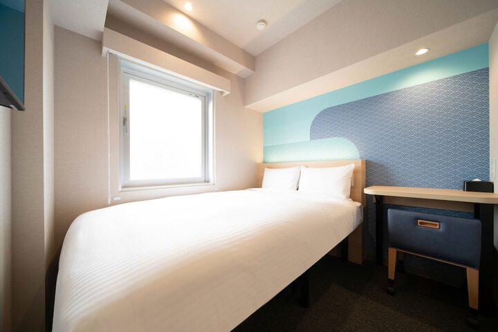 Room 6 of 56