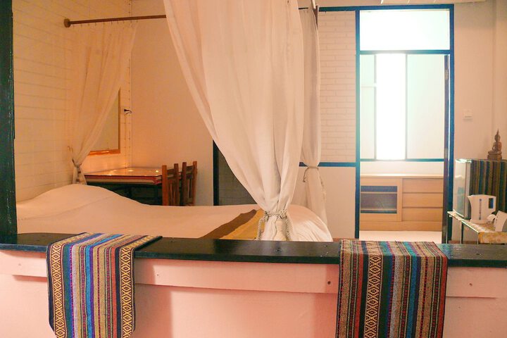 Room 3 of 41