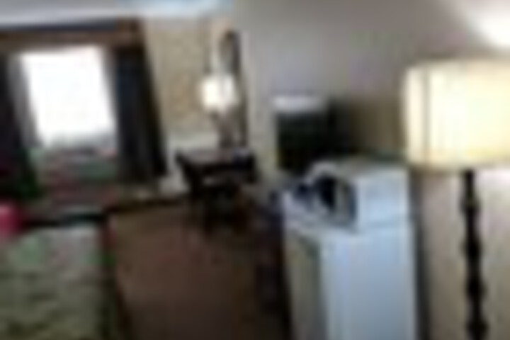 Room 68 of 108