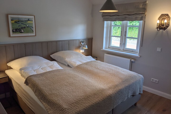 Room 15 of 70