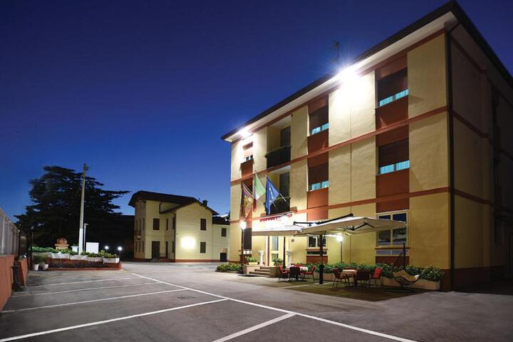 Hotel Autostrada