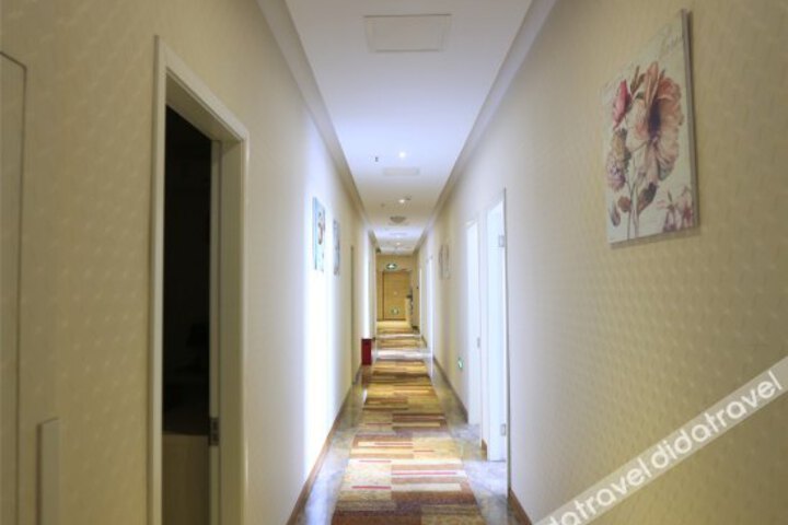 Jingrui Hotel