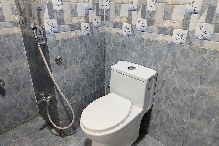 Room 15 of 24