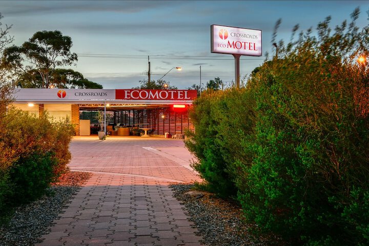 Hotel 52 of 53