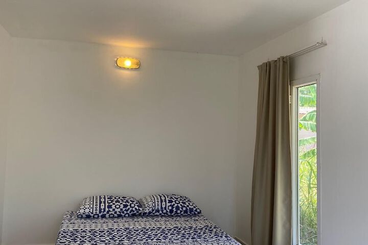 Room 15 of 78