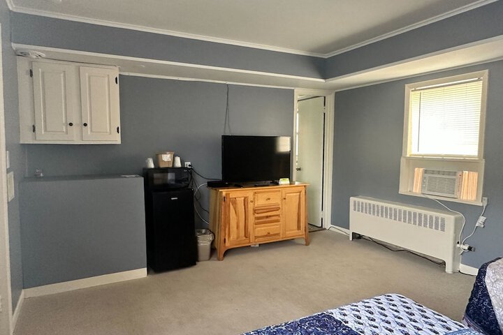Room 12 of 22