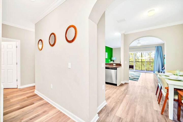 Room 12 of 27