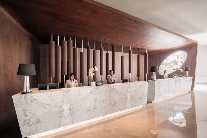 Lobby Photos