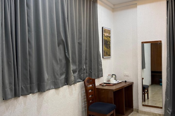 Room 29 of 83
