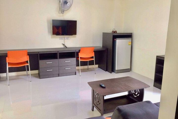 Room 7 of 24