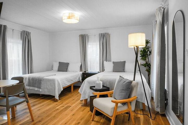 Room 43 of 94