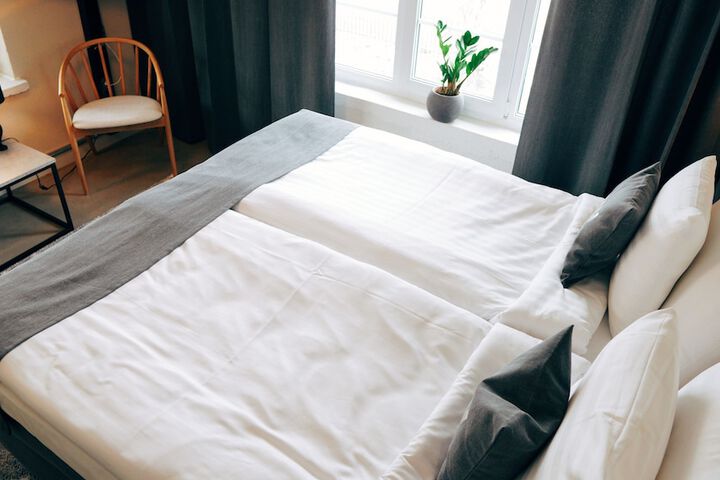Room 8 of 58