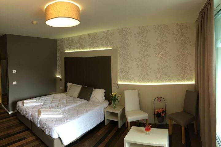 Room 17 of 71