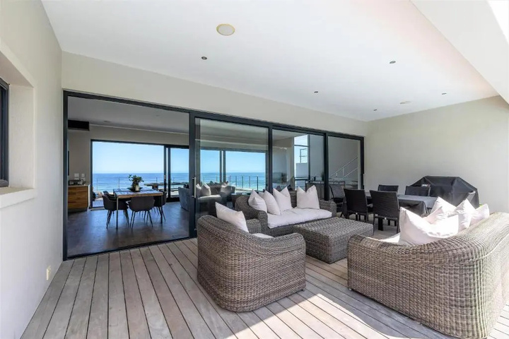 Terrace/Patio 6 of 15