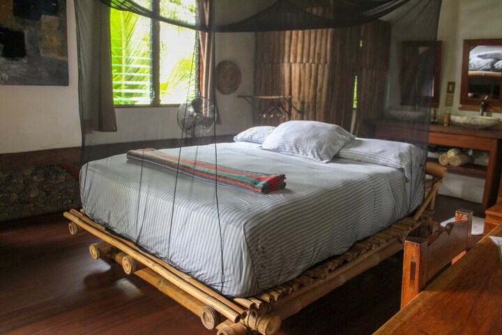 Room 5 of 88