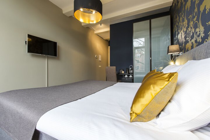 Room 21 of 80
