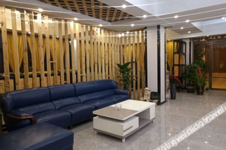 Hotel Interior 4 of 9