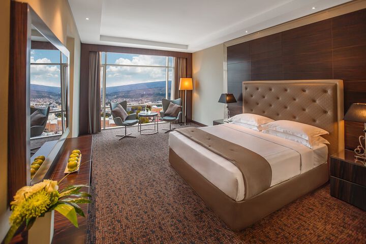 Room 40 of 156