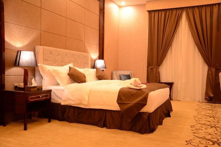 Room 15 of 44