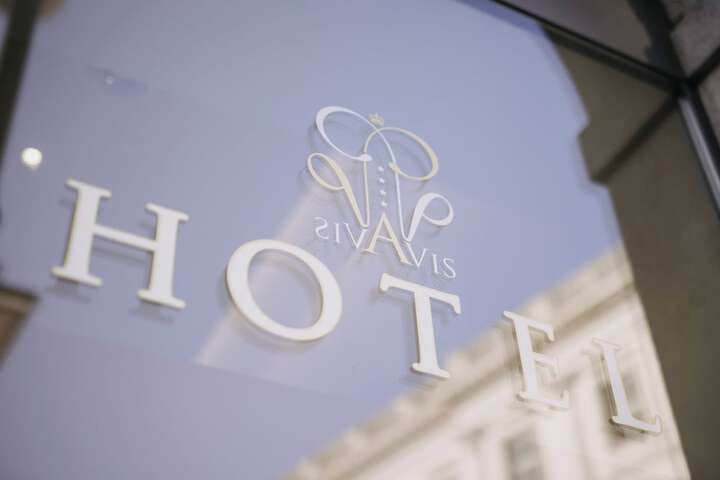 Hotel 30 of 32