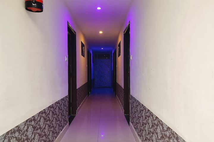 Hotel Scenic Hills by SIPL