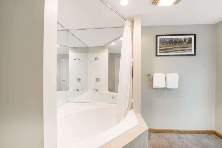 Clean Restrooms