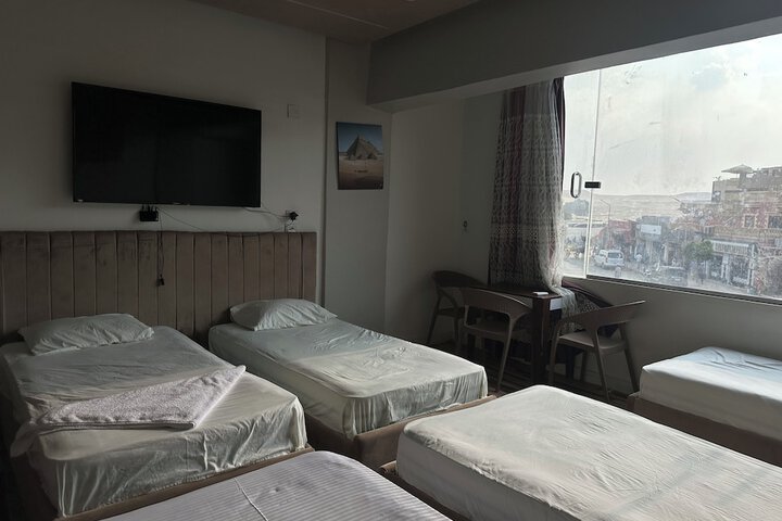 Room 11 of 36