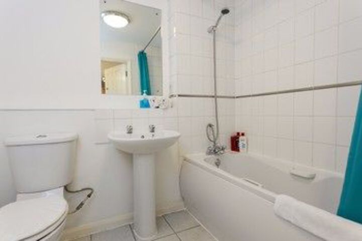 Room 4 of 21