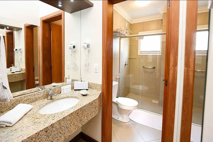 Clean Restrooms