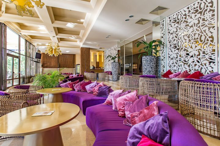 Hotel Interior 4 of 101