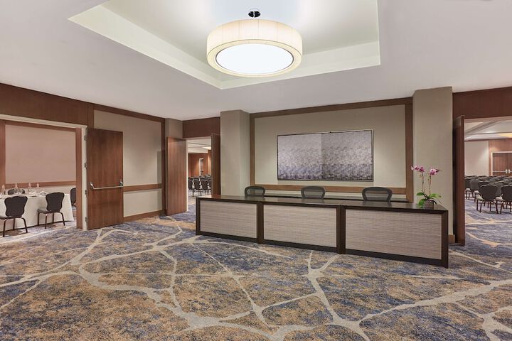 Meeting facility