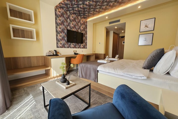 Room 19 of 57