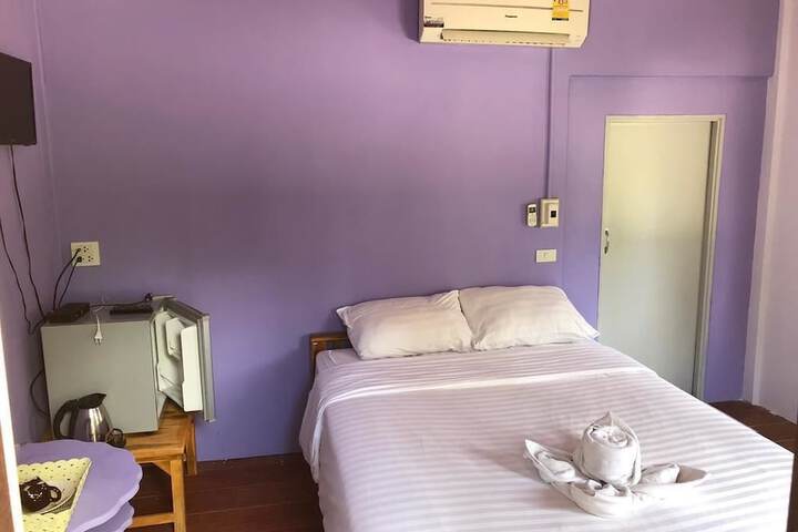 Room 7 of 50