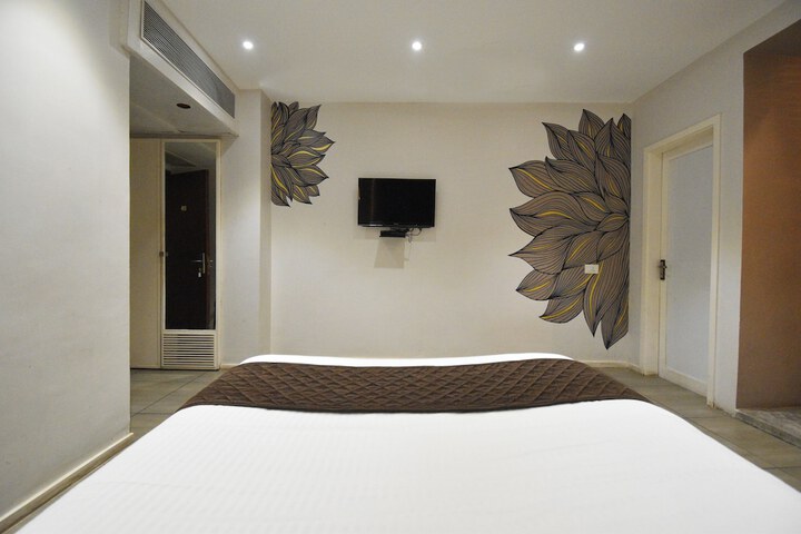 Room 21 of 47